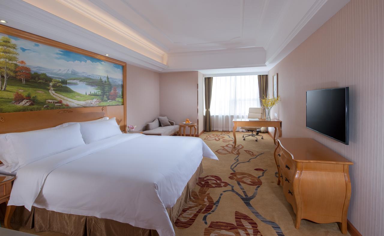 Vienna International Hotel Shanghai Hengshan Road Exterior foto